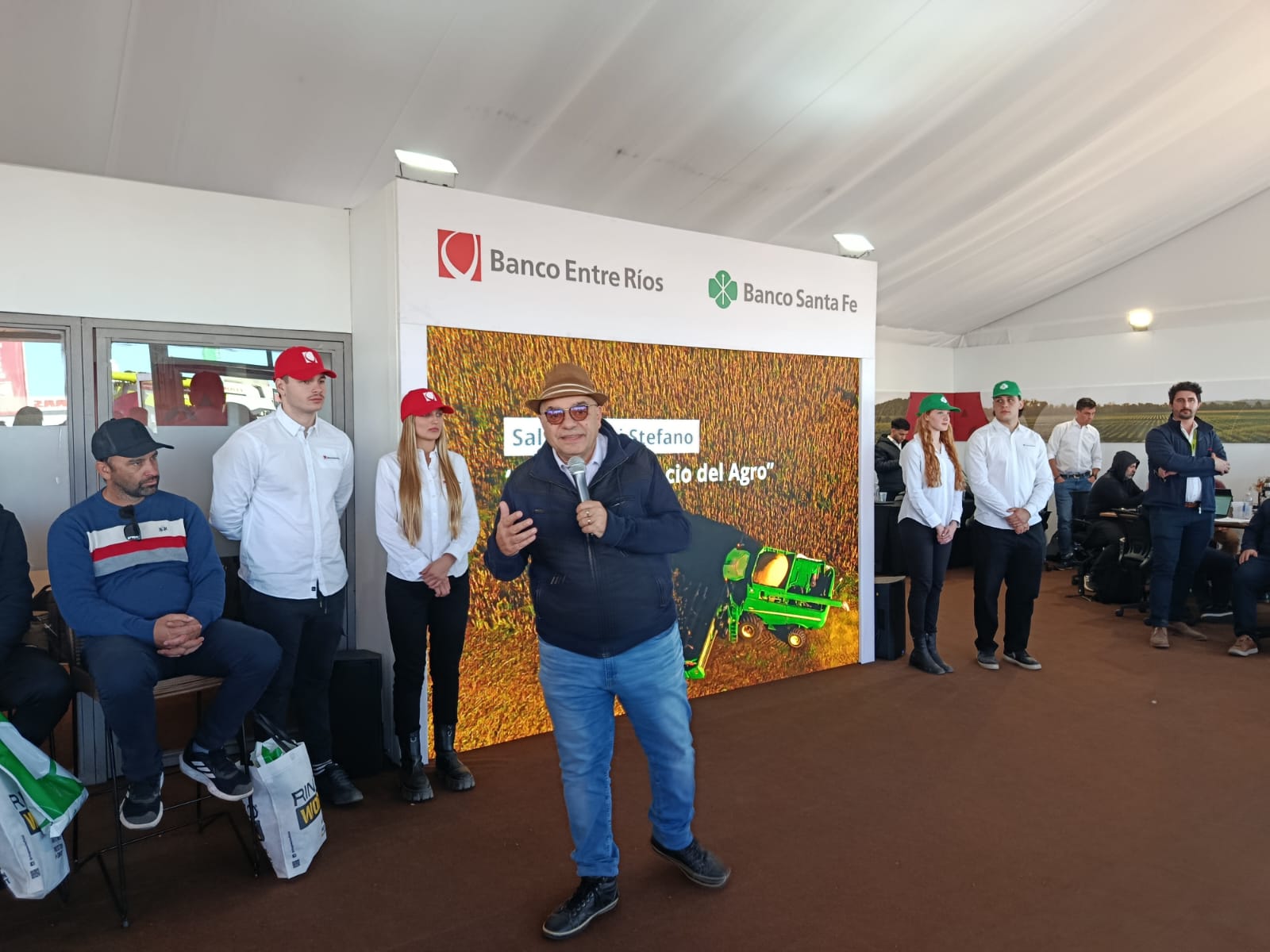 Optimismo económico en AgroActiva: Salvador Di Stéfano proyecta un futuro prometedor 